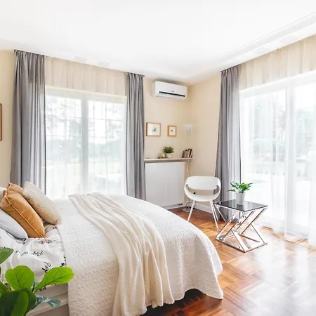 Golden Glamping Nad Narwia Οργανωμένο κάμπινγκ *
