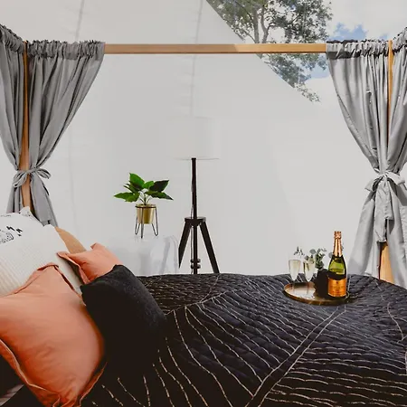 Golden Glamping Nad Narwia Οργανωμένο κάμπινγκ Lubiel Stary